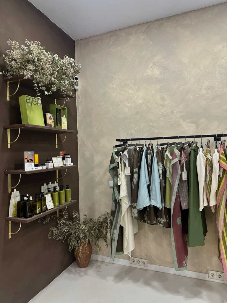 lorna earth boutique